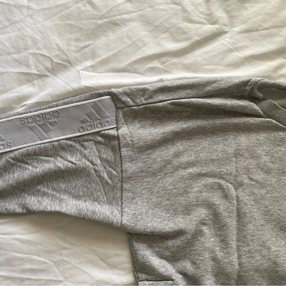 【Adidas】Sweater - Picture 5 of 7